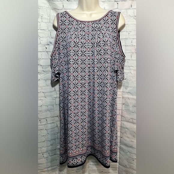 Max Studio Cold Shoulder Dress Size Large - Picture 1 of 5